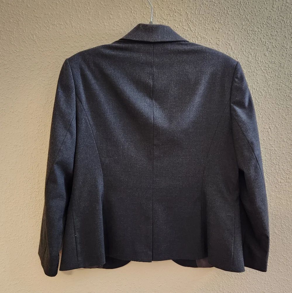 Brand New w/o Tags Women's Suit Jacket - Picture 2 of 3